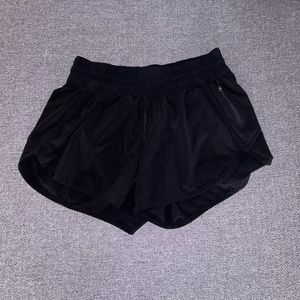 Lululemon Tracker Short 4”
